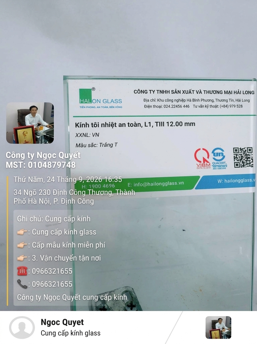 Tấm kính tôi nhiệt an toàn màu trắng dày 12 mm của Halong Glass với nhãn thông tin sản phẩmalakkersuis